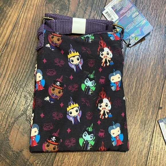 FUNKO Disney Villains Matching Wallet and Crossbody Set - Picture 5 of 5
